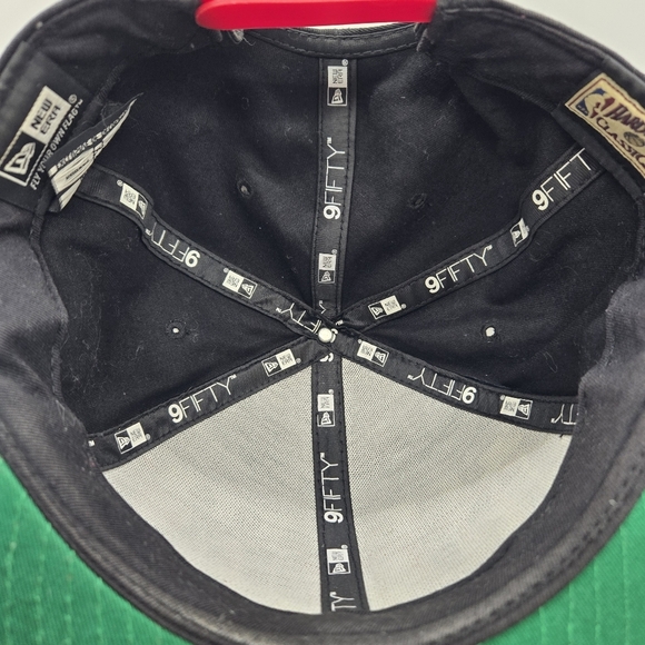 Chicago Bulls New Era NBA Basketball Snapback Hat - Picture 8 of 15